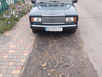 Авто ВАЗ 2107 2004 № 8032028