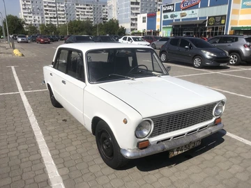 Авто ВАЗ 2101 1976 № 8032250