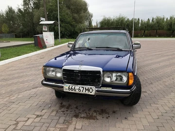 Авто Mercedes 200 1981 № 8032414