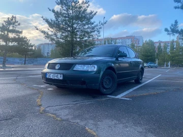 Авто Volkswagen Passat Sedan 1998 № 8032435