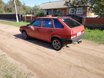 Авто ВАЗ 2109 1999 № 8032467