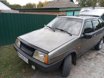 Авто ВАЗ 2109 1994 № 8032575