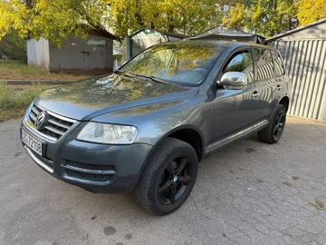 Авто Volkswagen Touareg 2005 № 8032605