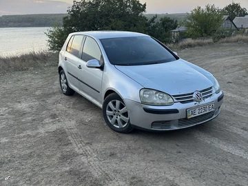 Авто Volkswagen Golf 2005 № 8032664