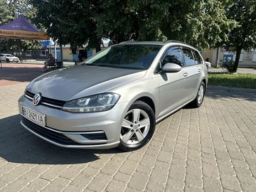 Авто Volkswagen Golf 2017 № 8032750