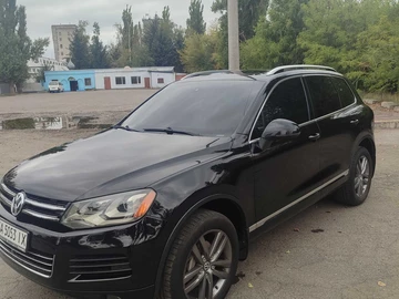 Авто Volkswagen Touareg 2014 № 8032779