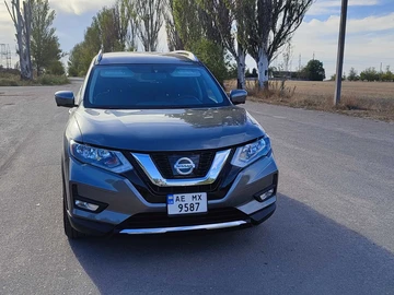 Авто Nissan Rogue 2017 № 8033181
