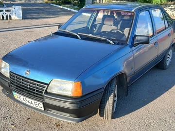 Авто Opel Kadett 1988 № 8033201