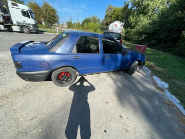 Авто Ford Sierra 1986 № 8033311