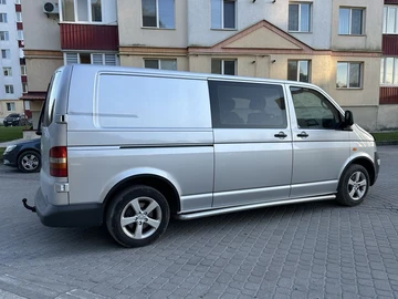 Авто Volkswagen Transporter 2005 № 8033357