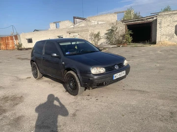 Авто Volkswagen Golf 1997 № 8033376
