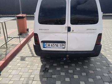 Авто Peugeot Partner 2011 № 8033401