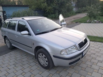 Авто Skoda Octavia 2009 № 8033464