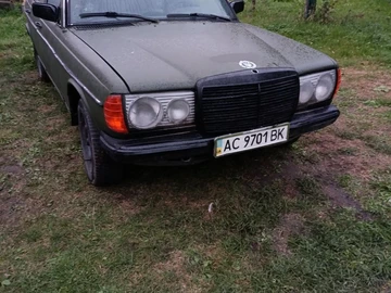 Авто Mercedes W123 1981 № 8033738