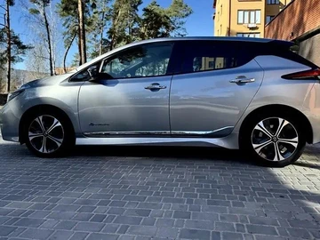 Авто Nissan Leaf 2018 № 8033791