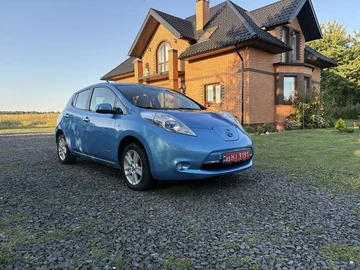 Авто Nissan Leaf 2013 № 8033953