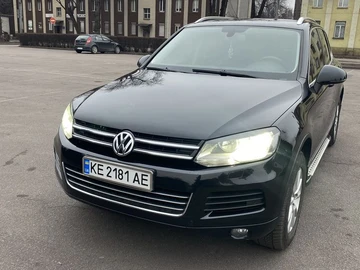Авто Volkswagen Touareg 2012 № 8033957