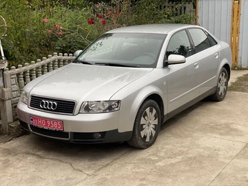 Авто Audi A4 2002 № 8034028