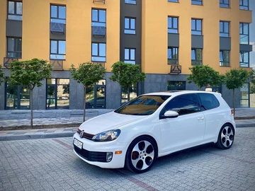 Авто Volkswagen Golf 2012 № 8034036