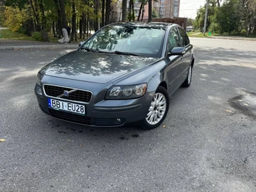 Авто Volvo S40 2004 № 8034050