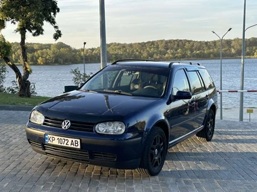 Авто Volkswagen Golf 1999 № 8034125