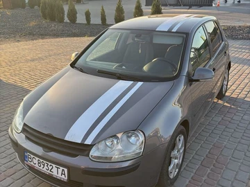 Авто Volkswagen Golf 2004 № 8034131