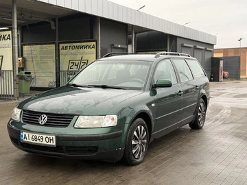 Авто Volkswagen Passat Variant 2000 № 8034137