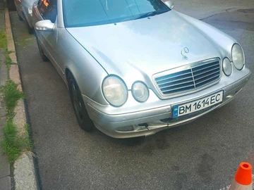 Авто Mercedes Clk Серия 2000 № 8034297