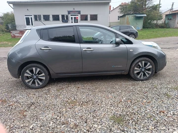 Авто Nissan Leaf 2014 № 8034353