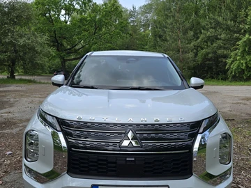 Авто Mitsubishi Outlander 2022 № 8034403