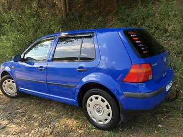 Авто Volkswagen Golf 1998 № 8034476