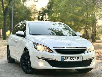 Авто Peugeot 308 2016 № 8034497