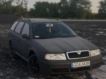 Авто Skoda Octavia 2001 № 8034567