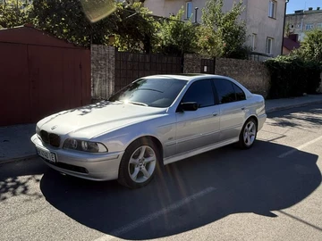 Авто BMW 5 Серия 2001 № 8034588