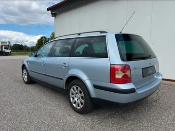 Авто Volkswagen Passat Variant 2002 № 8034807