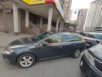 Авто Volkswagen Passat Variant 2012 № 8034944