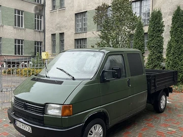 Авто Volkswagen Transporter 2000 № 8034990