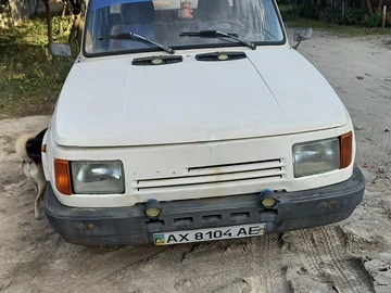 Авто Volkswagen Polo 1988 № 8035001