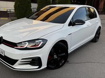 Авто Volkswagen Golf 2020 № 8035065