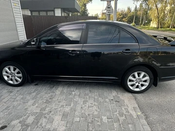 Авто Toyota Avensis 2008 № 8035214