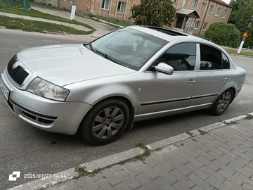 Авто Skoda Superb 2002 № 8035279