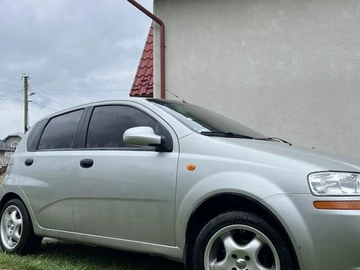 Авто Chevrolet Aveo 2006 № 8035281