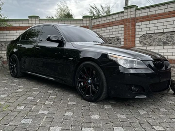 Авто BMW 5 Серия 2005 № 8035494