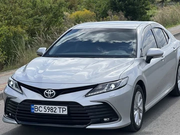 Авто Toyota Camry 2022 № 8035498