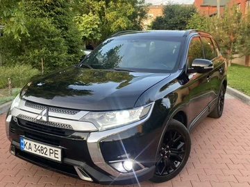 Авто Mitsubishi Outlander 2018 № 8035599