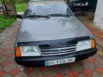 Авто ВАЗ 2109 1992 № 8035627