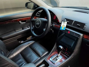 Авто Audi A4 2004 № 8035672