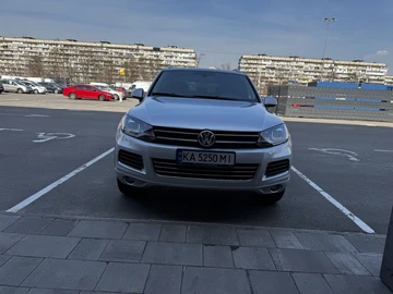Авто Volkswagen Touareg 2013 № 8035682