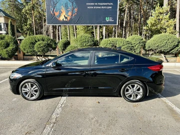 Авто Hyundai Elantra 2016 № 8035718