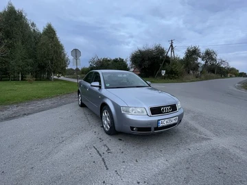 Авто Audi A4 2004 № 8035735